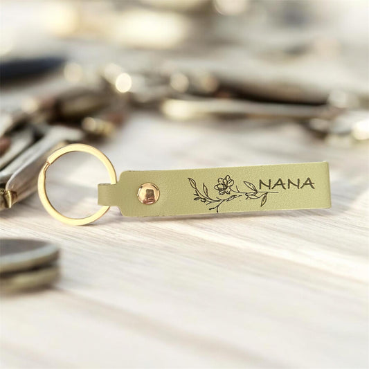 Personalised Thin Flower Keyring